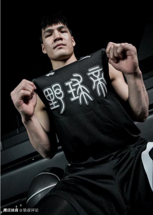 猛男gay18s4kgaygay
